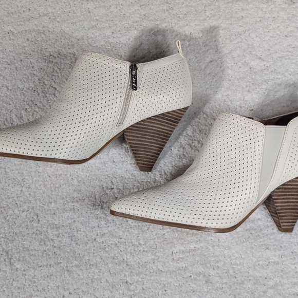 Franco Sarto White and Brown Ankle Booties with Perforated Design Size 10